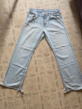 Light Wash Denim Jeans